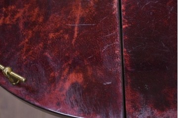 中古　イタリア高級家具　アルド・トゥーラ(ALDO TURA)　仔山羊革張り　シックで艶のある色合いが目を惹くキッチンワゴン　(R-090912)