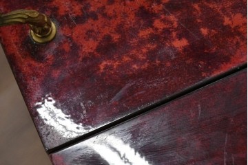 中古　イタリア高級家具　アルド・トゥーラ(ALDO TURA)　仔山羊革張り　シックで艶のある色合いが目を惹くキッチンワゴン　(R-090912)
