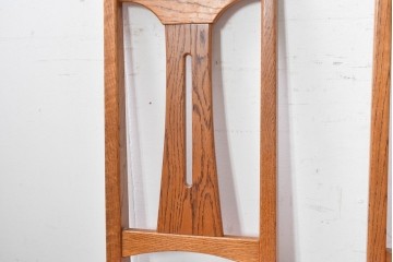 《張地の張り替え加工費込み》　中古　Oak Village(オークヴィレッジ)　オーク材　すっきりとした縦長フォルムのダイニングチェア4脚セット　定価(4脚合計)約36万円　(R-090916)