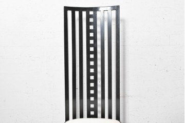 スペインヴィンテージ　希少!　正規復刻品　Charles Rennie Mackintosh(チャールズ・レニー・マッキントッシュ)デザイン　1904.17　シリアルNo.204　B.D&EIX製造　直線的な意匠が目を惹くハイチェア　(R-090917)