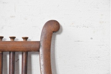 【簡易リペア限定品】　イギリスアンティーク　竪琴を思わせる優美な背もたれが目を惹くライアバックチェア　(R-090918)