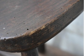【簡易リペア限定品】　イギリスアンティーク　竪琴を思わせる優美な背もたれが目を惹くライアバックチェア　(R-090918)