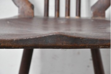 【簡易リペア限定品】　イギリスアンティーク　竪琴を思わせる優美な背もたれが目を惹くライアバックチェア　(R-090918)
