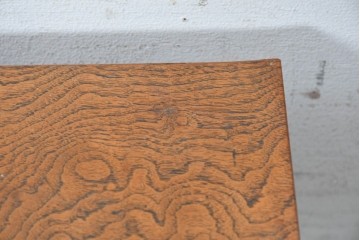 和製アンティーク　高級指物工芸家具の逸品!　漆塗り　銅板　高肉打ち出し　在銘有り　立体的な葡萄文の金工レリーフをあしらった茶棚　(R-090920)