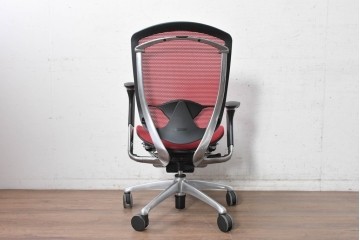 中古　okamura(オカムラ)　Contessa(コンテッサ)　鮮やかなレッドが映えるオフィスチェア　定価約31万円　(R-090927)