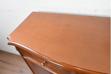 中古　美品　イタリア　象嵌と猫脚が優美なサイドボード　(R-090933)