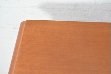 中古　美品　イタリア　象嵌と猫脚が優美なサイドボード　(R-090933)