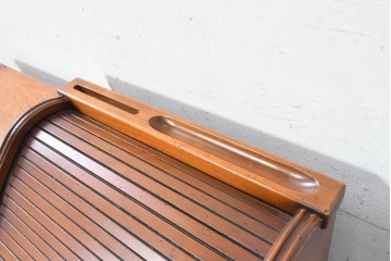 中古　美品　フランス　輸入家具　アンティーク調のシャッター扉付きライティングビューロー　定価推定約35万円　(R-090934)