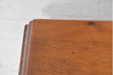 中古　美品　フランス　輸入家具　アンティーク調のシャッター扉付きライティングビューロー　定価推定約35万円　(R-090934)