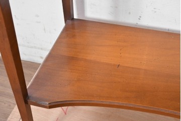 中古　美品　フランス　輸入家具　アンティーク調のシャッター扉付きライティングビューロー　定価推定約35万円　(R-090934)