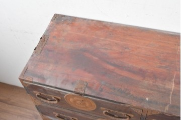 和製アンティーク　明治期　相馬箪笥　前面欅(ケヤキ)材　重厚な飾り金具と木目が魅力の重ね箪笥　(R-090947)