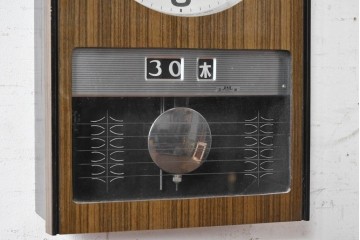 和製ヴィンテージ　昭和中期　愛知時計電機(アイチ、AICHI)　レトロな掛け時計　(R-090951)