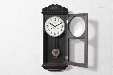 和製ヴィンテージ　昭和中期　愛知時計電機(アイチ、AICHI)　Super Eight(スーパーエイト)　彫刻が趣深い掛け時計　(R-090952)
