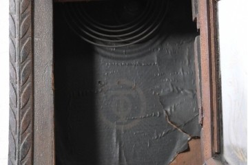 和製アンティーク　大正ロマン　丁寧に彫り込まれた彫刻入り掛け時計　(R-090954)