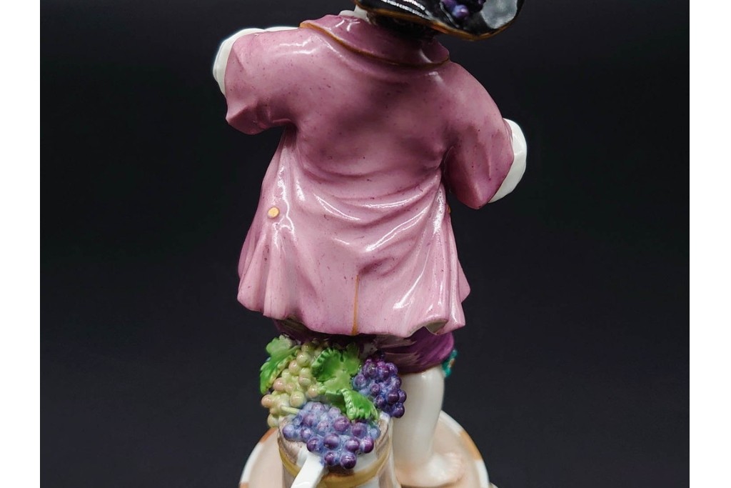 ドイツ製　Meissen(マイセン)　「笛を吹く少年像」を含む華やかなフィギュリン2点セット　(R-090961)