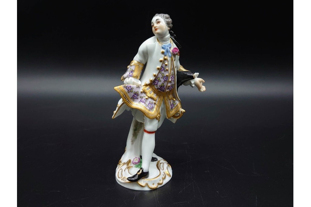 ドイツ製　Meissen(マイセン)　「笛を吹く少年像」を含む華やかなフィギュリン2点セット　(R-090961)