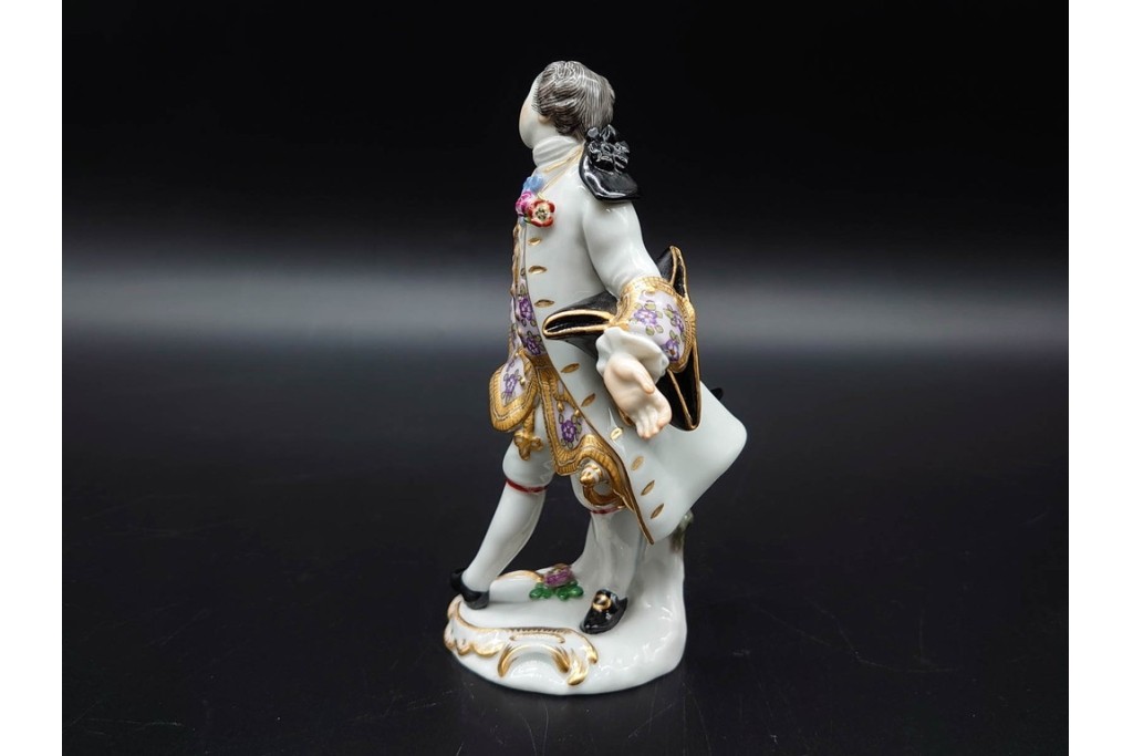 ドイツ製　Meissen(マイセン)　「笛を吹く少年像」を含む華やかなフィギュリン2点セット　(R-090961)