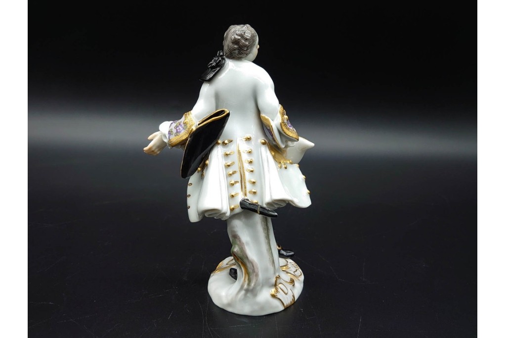 ドイツ製　Meissen(マイセン)　「笛を吹く少年像」を含む華やかなフィギュリン2点セット　(R-090961)