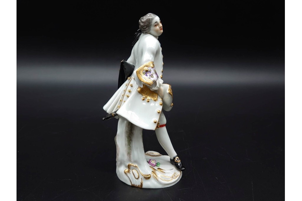 ドイツ製　Meissen(マイセン)　「笛を吹く少年像」を含む華やかなフィギュリン2点セット　(R-090961)