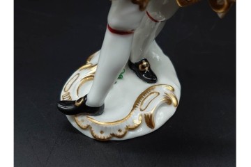 ドイツ製　Meissen(マイセン)　「笛を吹く少年像」を含む華やかなフィギュリン2点セット　(R-090961)