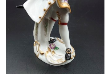 ドイツ製　Meissen(マイセン)　「笛を吹く少年像」を含む華やかなフィギュリン2点セット　(R-090961)
