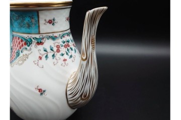 希少サイズ!　ハンガリー　HEREND(ヘレンド)　トゥッピーニの角笛　薔薇のつまみをあしらったコーヒーポット　(R-090962)