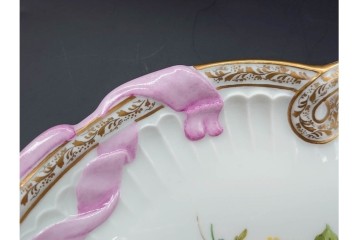 ドイツ製　Meissen(マイセン)　ホビーコレクション　リボン&フラワーと昆虫の装飾が色鮮やかな オーバルプレート　スクラッチあり　(R-090969)