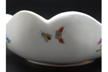 ドイツ製　Meissen(マイセン)　フラワーブーケ　五つ花デザイン　色鮮やかな昆虫と花々を描いたスクエアボウル　(R-090970)