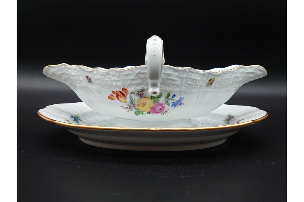 希少!　ドイツ製　Meissen(マイセン)　フラワーブーケ　五つ花デザイン　色鮮やかな昆虫と花々を描いたソースボート　(R-090971)