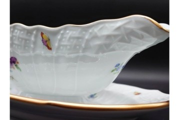 希少!　ドイツ製　Meissen(マイセン)　フラワーブーケ　五つ花デザイン　色鮮やかな昆虫と花々を描いたソースボート　(R-090971)