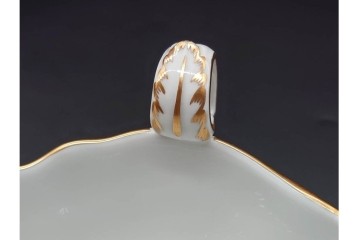 希少!　ドイツ製　Meissen(マイセン)　フラワーブーケ　五つ花デザイン　色鮮やかな昆虫と花々を描いたソースボート　(R-090971)