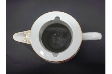 ドイツ製　Meissen(マイセン)　フラワーブーケ　五つ花デザイン　色鮮やかな昆虫と花々が描かれたポット・クリーマー・シュガーポットセット　(R-090972)