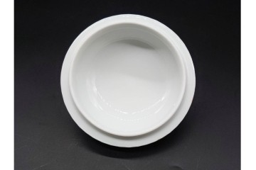 ドイツ製　Meissen(マイセン)　フラワーブーケ　五つ花デザイン　色鮮やかな昆虫と花々が描かれたポット・クリーマー・シュガーポットセット　(R-090972)