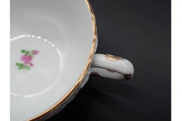 希少!　ドイツ製　Meissen(マイセン)　フラワーブーケ　五つ花デザイン　ダブルハンドルのカップ&ソーサー3客セット　(R-090973)