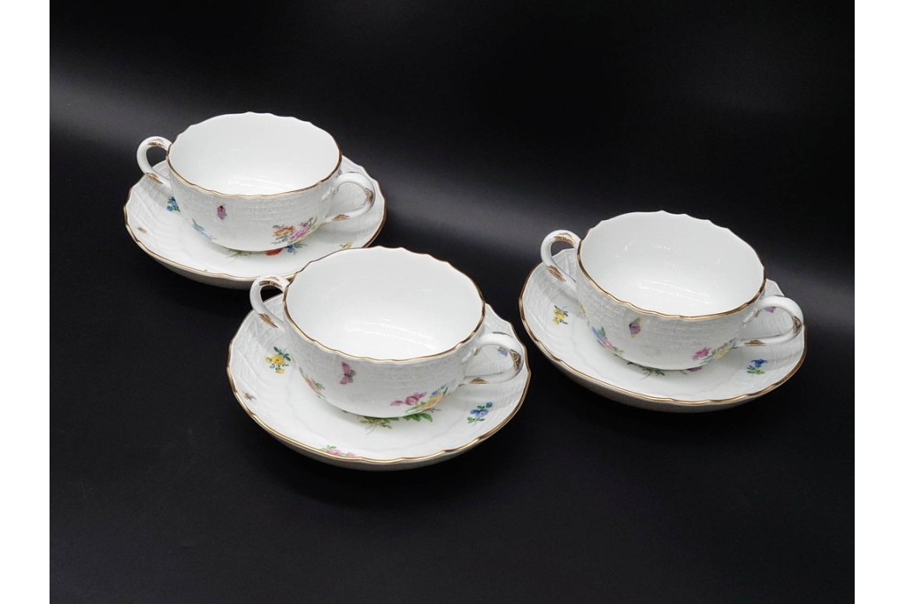 希少!　ドイツ製　Meissen(マイセン)　フラワーブーケ　五つ花デザイン　ダブルハンドルのカップ&ソーサー3客セット　(R-090974)