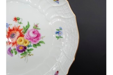 希少!　ドイツ製　Meissen(マイセン)　フラワーブーケ　五つ花デザイン　ダブルハンドルのカップ&ソーサー3客セット　(R-090974)