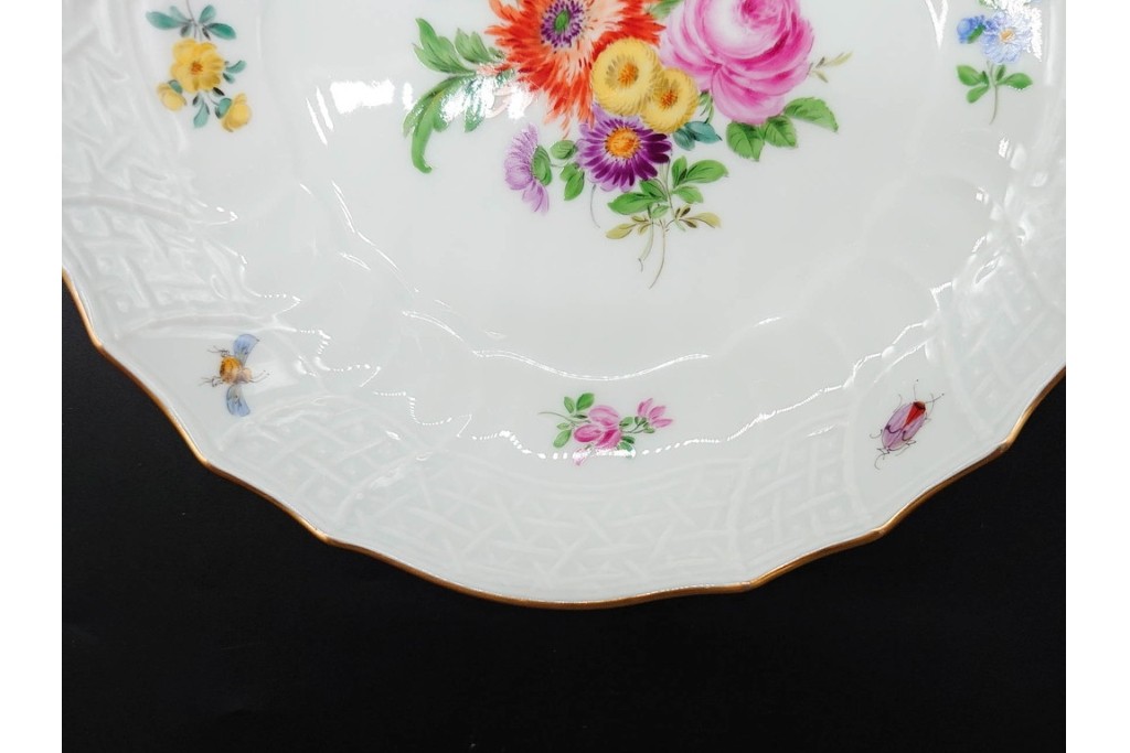 希少!　ドイツ製　Meissen(マイセン)　フラワーブーケ　五つ花デザイン　ダブルハンドルのカップ&ソーサー3客セット　(R-090974)
