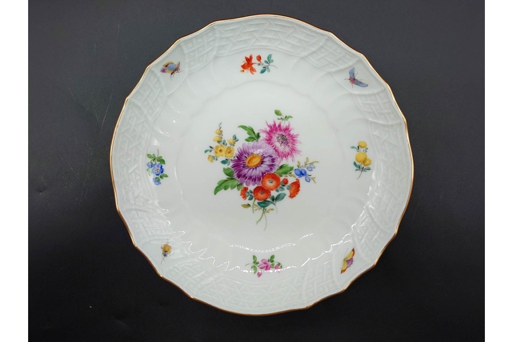 希少!　ドイツ製　Meissen(マイセン)　フラワーブーケ　五つ花デザイン　ダブルハンドルのカップ&ソーサー3客セット　(R-090974)