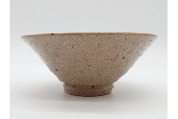韓国人間文化財 池順鐸(チ・スンタク)　銘「山里」　素朴で温かみのある高麗茶碗　大徳寺 大橋香林の書付共箱付き　(R-090978)