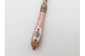 ドイツアンティーク　ドレスデン　Heinrich Mau(ハインリッヒ・マウ)　シルバー800　華やかな磁器ハンドルのスプーン12本セット　共箱付き　(R-090983)