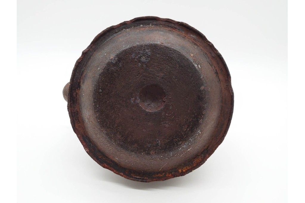 戦前　当時物　 山形鋳物の老舗 保寿堂　馬図が印象的な鉄瓶　(R-090985)