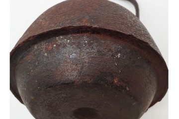 戦前　当時物　 山形鋳物の老舗 保寿堂　馬図が印象的な鉄瓶　(R-090985)
