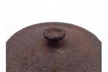 戦前　当時物　 山形鋳物の老舗 保寿堂　馬図が印象的な鉄瓶　(R-090985)