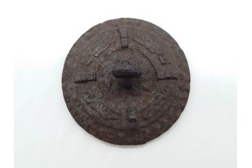 戦前　当時物　獣口と饕餮紋が目を引く鉄瓶　※水漏れあり　(R-090987)