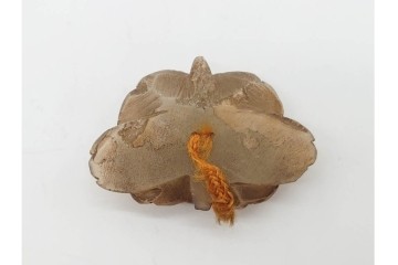 中国　古玩　花や龍といった繊細な彫刻が施された玉佩など古玉7点セット　(R-090995)