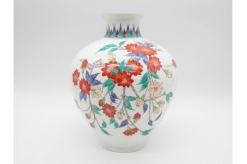 人間国宝　十四代 酒井田柿右衛門　本人作　濁手　高さ約26cm　上品な枝垂桜文の花瓶　共箱付き　(R-090999)