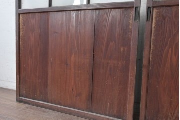 ヴィンテージ建具　昭和中期　マス目格子と腰板を組み合わせたガラス戸2枚セット　(R-091011)