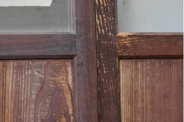 アンティーク建具　大正から昭和初期　ガラスが軽やかな印象を添えるガラス帯戸2枚セット　(R-091013)