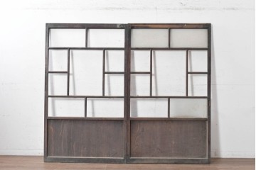 アンティーク建具　大正から昭和初期　大正ロマン　格子意匠が趣深い素朴な窓2枚セット　(R-091014)