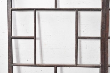 アンティーク建具　大正から昭和初期　大正ロマン　格子意匠が趣深い素朴な窓2枚セット　(R-091014)